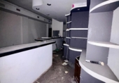 Local comercial en venta con 128m² en Sevilla, en la zona de Huerta del Pilar, Calle Luis Montoto foto