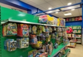 Local comercial en venta con 164m² en Irún, Calle República Argentina foto