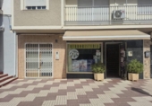 Local comercial en venta con 145m² en Alhaurín el Grande, Avenida Gerald Brenan foto