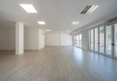 Local comercial en venta con 111m² en Capdepera, Carrer Hernán Cortés foto