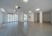 Local comercial en venta con 111m² en Capdepera, Carrer Hernán Cortés foto