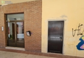 Local comercial en venta con 735m² en Soria, Calle Almazán foto