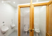 Local comercial en venta con 360m² en Granada foto