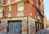 Local comercial en venta con 46m² en Barcelona foto