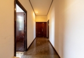 Local comercial
en venda
amb 123m² a Marbella, Calle Poeta José María Cano foto