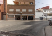 Local comercial en venta con 218m² en Maracena, Calle de los Zarcillos foto