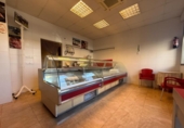 Local comercial en venta con 40m² en Granada, en la zona de Las Torres, Carretera de Málaga foto