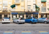 Local comercial en venta con 360m² en Granada, Carretera de Purchil foto