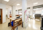 Local comercial en venta con 360m² en Granada, Carretera de Purchil foto