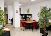 Local comercial
en venda
amb 240m² a Saragossa, a la zona de Delícies, avenida navarra foto