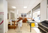 Local comercial en venta con 360m² en Granada, Calle Marqués Don Gonzalo foto