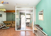 115m² commercial premises for sale in Rubiá, Calle Valencia photo