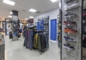 Local comercial en venta con 132m² en Dúrcal, Calle Escribano foto