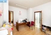Local comercial en venta con 360m² en Granada foto