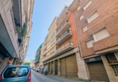 Local comercial Industrial en venta con 1017m² en Manresa, en la zona de Poble Nou, Passatge de Puigberenguer foto
