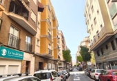 Local comercial en venta con 100m² en Elche, Calle Vicente Blasco Ibáñez foto
