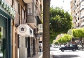 Local comercial en venta con 108m² en Elche, Calle Cristóbal Sanz foto