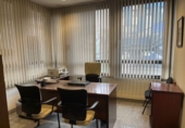 Oficina
en venda
amb 79m² a Oviedo, a la zona de Casc Antic foto
