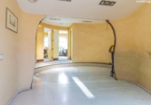 Local comercial en venta en Madrid, en la zona de Recoletos foto