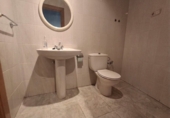 Local comercial en alquiler con 70m² en La Roda foto