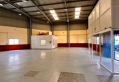 Nave Industrial en alquiler con 400m² en Gerena foto