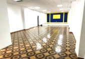 Local comercial en venta con 197m² en Castellón de la Plana foto