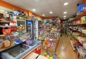 Local comercial
en venda amb llogaters
amb 40m² a Pamplona, a la zona de Sant Joan, Calle de la Virgen de Ujué foto