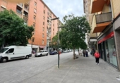 Local comercial
en venda amb llogaters
amb 40m² a Pamplona, a la zona de Sant Joan, Calle de la Virgen de Ujué foto