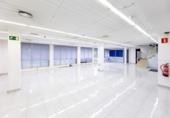 Oficina en venta con 554m² en Granada, en la zona de Barrio del Boquerón, Calle Santa Paula foto