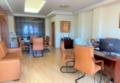 Oficinas en venta con 177m² en Albolote, Calle Motril foto