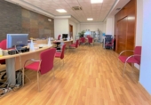 Oficinas en venta con 177m² en Albolote, Calle Motril foto