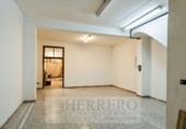 Local comercial en venta con 156m² en Gandía, Calle de la Exportación foto