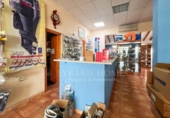 Local comercial en venta con 200m² en Denia foto