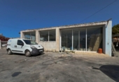 Local comercial en venta con 200m² en Denia foto