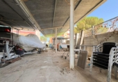 Local comercial en venta con 200m² en Denia foto