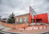 Local comercial en venta con 2200m² en Ávila, Calle Pintor Caprotti foto