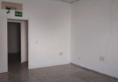Nave Industrial en venta con 327m² en Coín, calle de la luz, 29100 foto