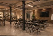 Local comercial en venta con 280m² en Madrid, en la zona de Salvador, calle del general aranaz, 28027 foto