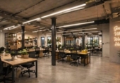 Local comercial en venta con 280m² en Madrid, en la zona de Salvador, calle del general aranaz, 28027 foto
