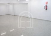 Local comercial en venta con 385m² en Mollet del Vallès, Plaça dels Masovers foto