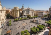 Local comercial
en venda
amb 80m² a Còrdova, a la zona de Santiago, Calle Leiva Aguilar foto