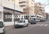 Local comercial en venta, traspaso con 235m² en Badalona, en la zona de Puigfred, Carrer dels Apenins foto