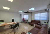 Nave Industrial en traspaso con 402m² en Torrente foto