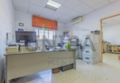 Nave Industrial en venta con 357m² en Badajoz foto