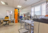 Nave Industrial en venta con 357m² en Badajoz foto