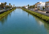 Edificio en venta con 150m² en Chiclana de la Frontera foto