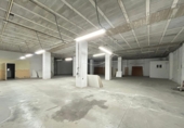 Local comercial en venta con 444m² en Loja foto