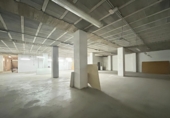 Local comercial en venta con 444m² en Loja foto
