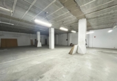 Local comercial en venta con 444m² en Loja foto