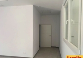 281m² warehouse industrial for rent in Valladolid, in the area of San Cristóbal Industrial Estate photo